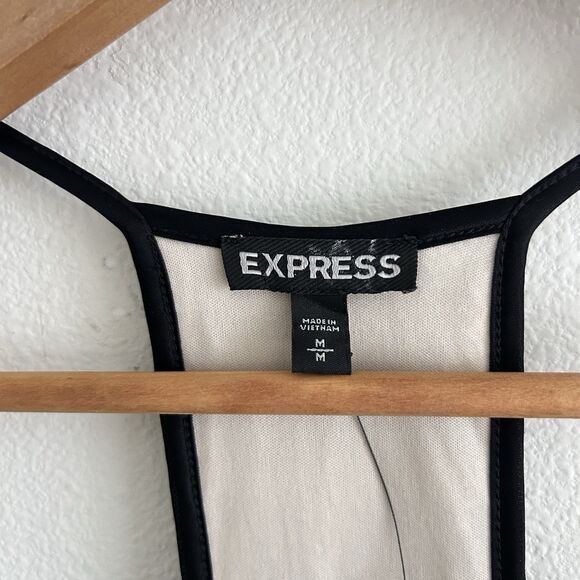 NWT Express Black Lace Deep V Tank Top Halter Lined Size M - Picture 3 of 10